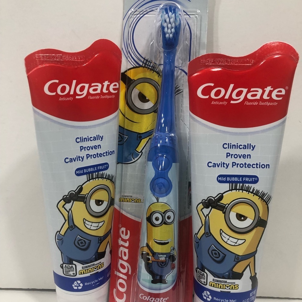 Minions Colgate Kids Toothpaste/Toothbrush - Picture 5 of 11